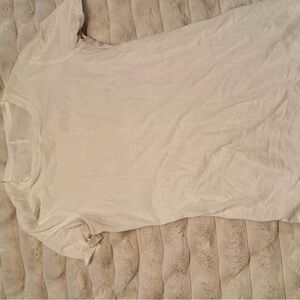 Classic lululemon white tshirt